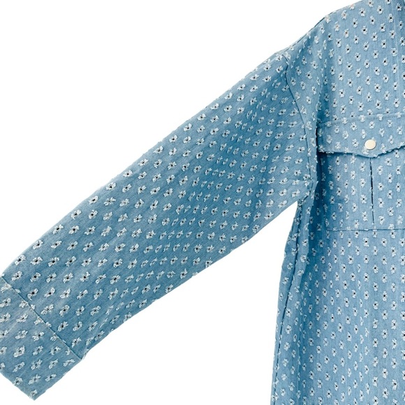 PETAL DEW Denim Button Down Shirt in Light Wash Blue Size S - Picture 3 of 6